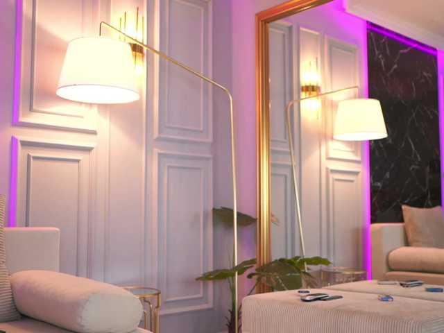 EmmaNoor live cam on BongaCams