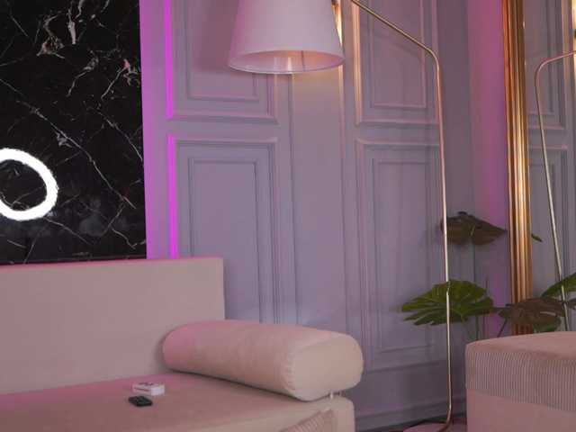 EmmaNoor live cam on BongaCams