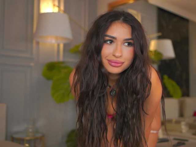 EmmaNoor live cam on BongaCams