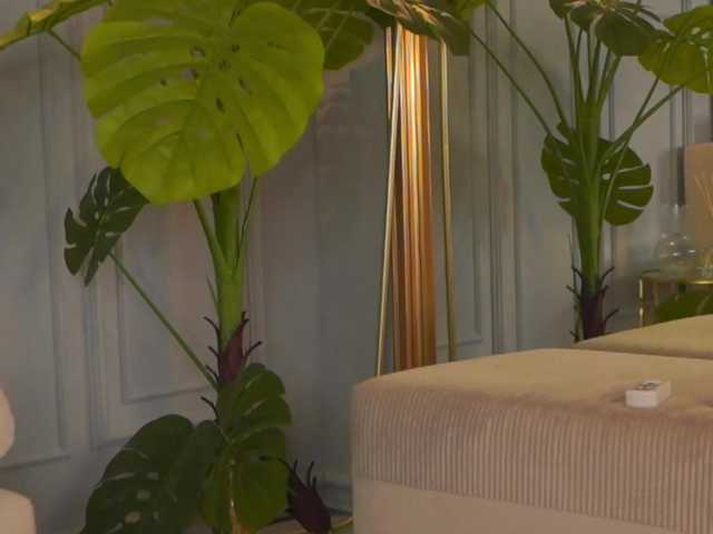 EmmaNoor live cam on BongaCams