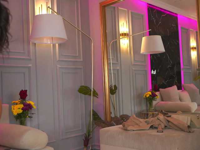 EmmaNoor live cam on BongaCams
