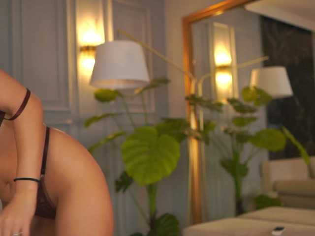 EmmaNoor live cam on BongaCams