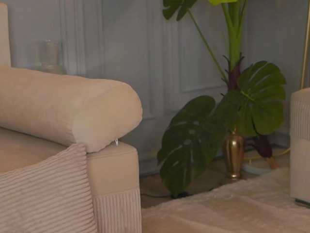 EmmaNoor live cam on BongaCams