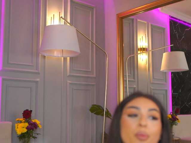 EmmaNoor live cam on BongaCams