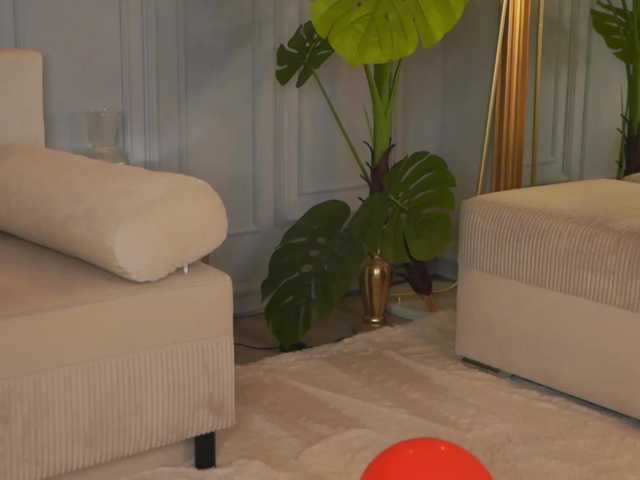EmmaNoor live cam on BongaCams