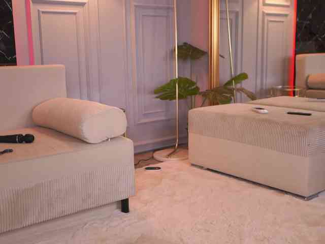 EmmaNoor webcam