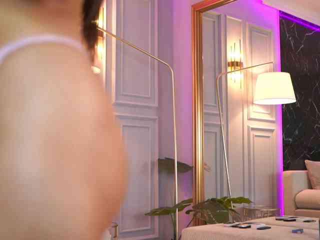 EmmaNoor webcam