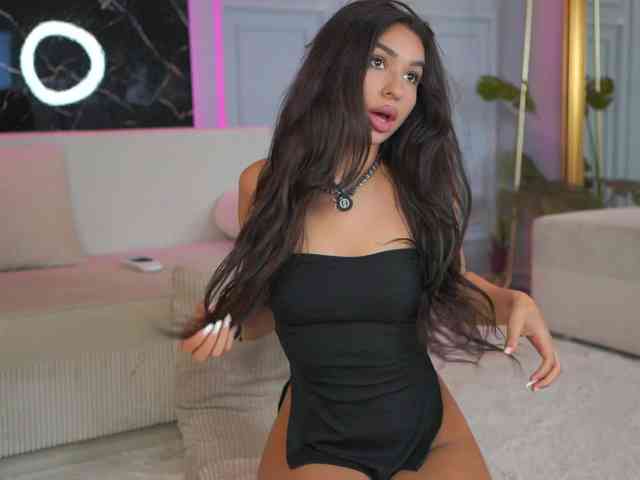 EmmaNoor webcam