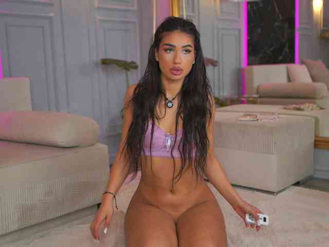 EmmaNoor webcam