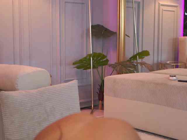 EmmaNoor webcam