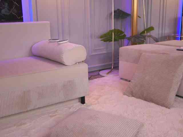 EmmaNoor webcam