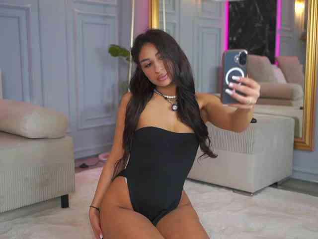 EmmaNoor webcam