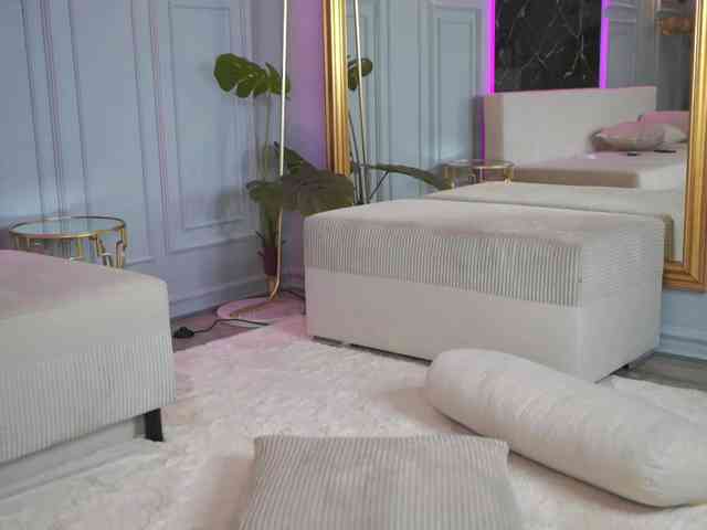 EmmaNoor webcam