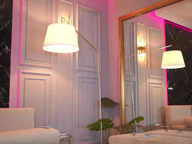 EmmaNoor webcam