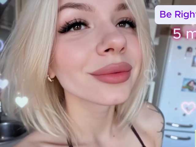 isabelluck1 live cam on BongaCams