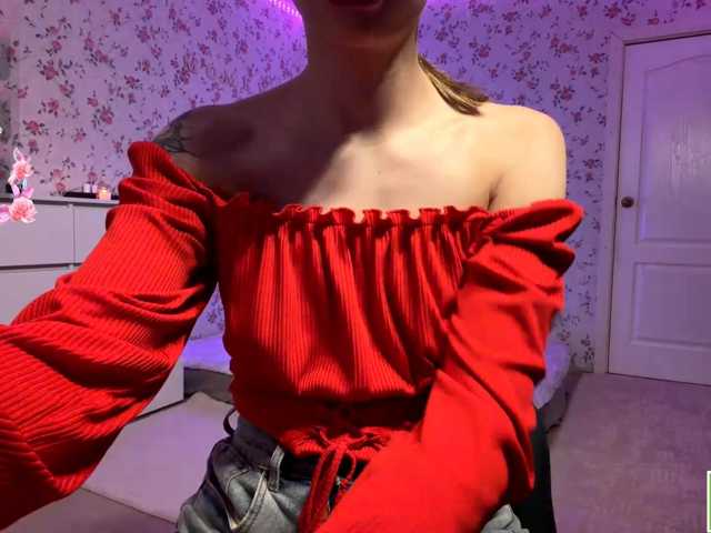 isabelluck1 live cam on BongaCams