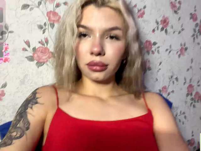 isabelluck1 live cam on BongaCams