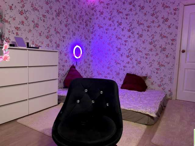 isabelluck1 live cam on BongaCams