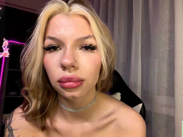 isabelluck1 live cam