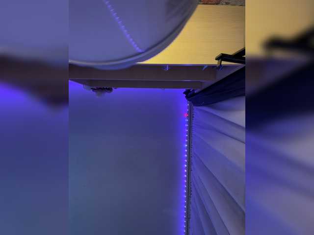 isabelluck1 live cam on BongaCams