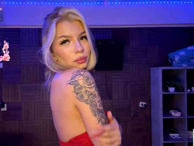 Model: isabelluck1