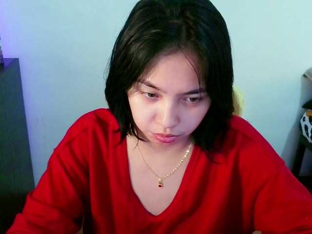 candybaby — live female cam