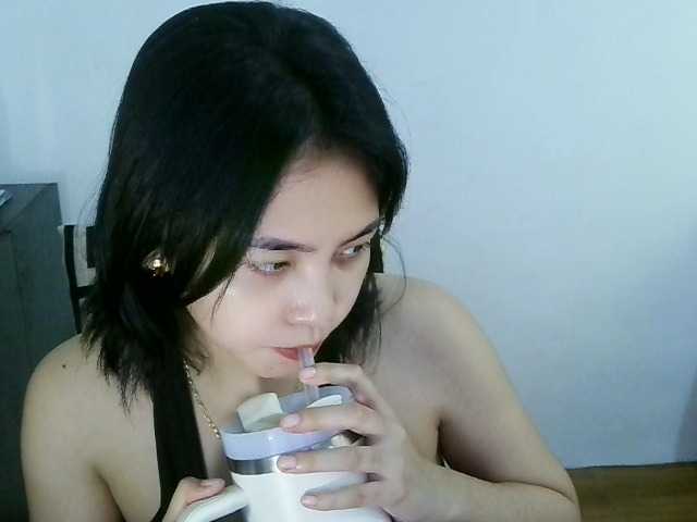 candybaby live cam preview