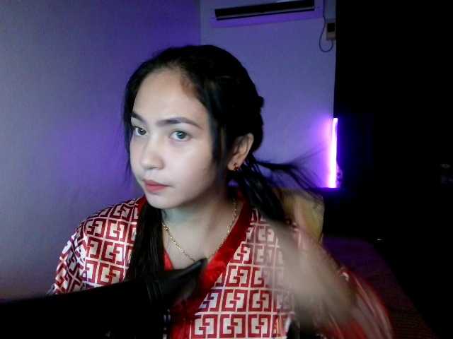 candybaby live cam on BongaCams