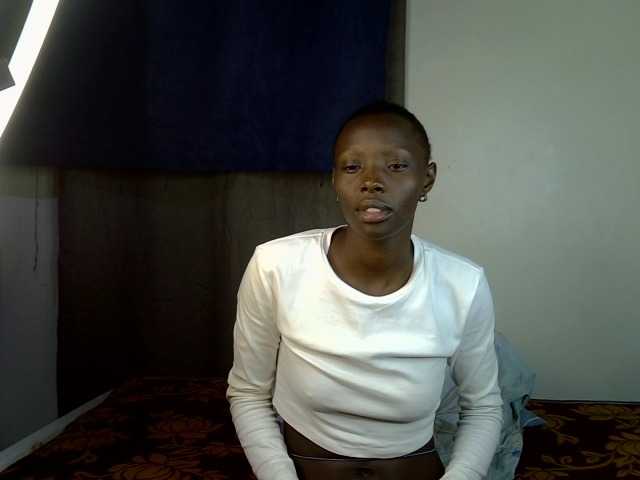 Candysweets live cam on BongaCams