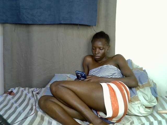 Candysweets live cam on BongaCams