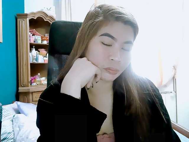 GoddessMia live cam on BongaCams