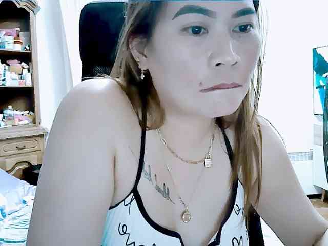 GoddessMia webcam