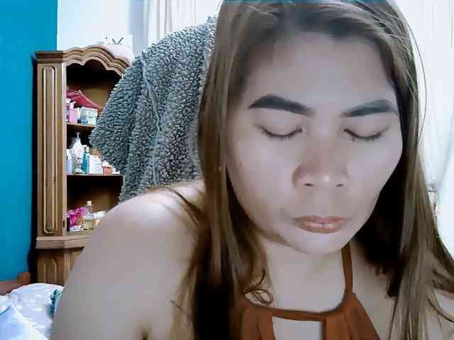 GoddessMia webcam