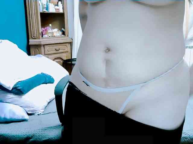 GoddessMia webcam
