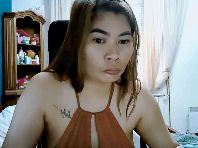 GoddessMia webcam