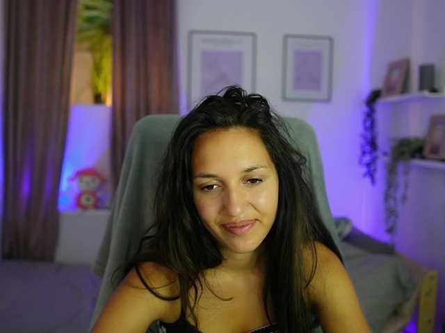 MiraGrey live cam on BongaCams