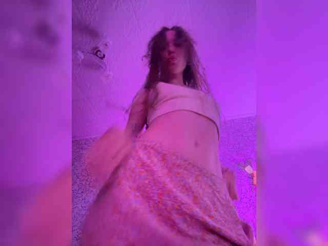 sweetpopikkk webcam