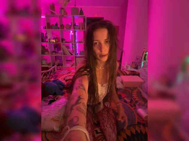 sweetpopikkk webcam