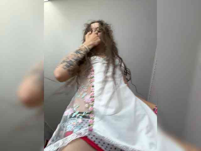 sweetpopikkk webcam