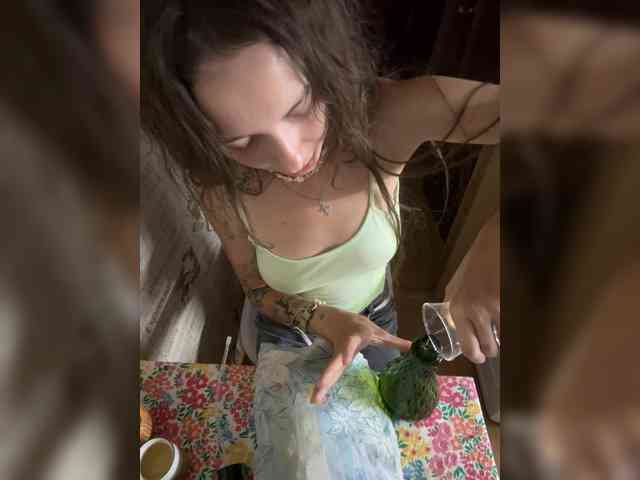 sweetpopikkk webcam