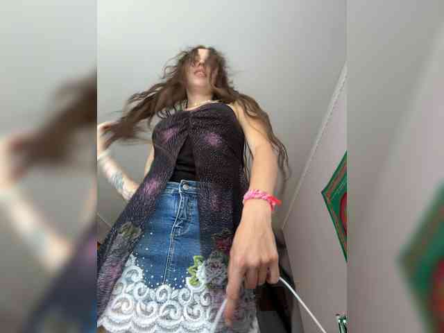 sweetpopikkk webcam