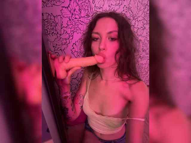 Модель: sweetpopikkk
