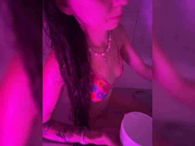 sweetpopikkk webcam