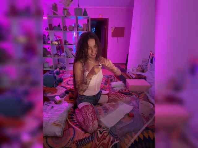 sweetpopikkk webcam