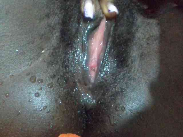 Slutty-rihh webcam