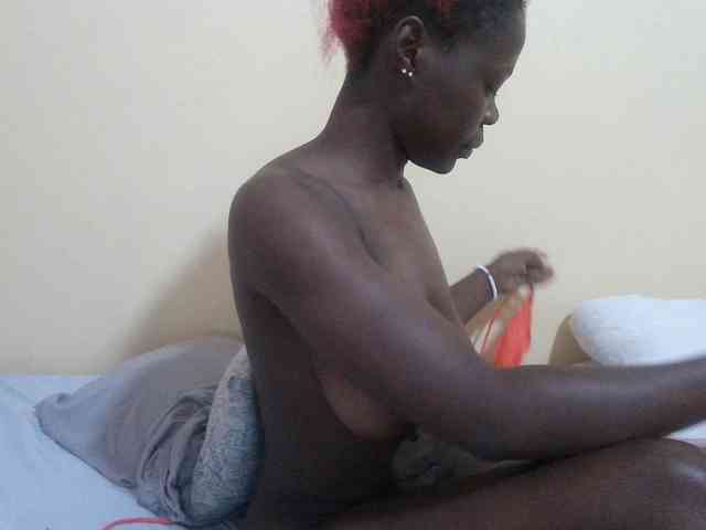 Slutty-rihh webcam