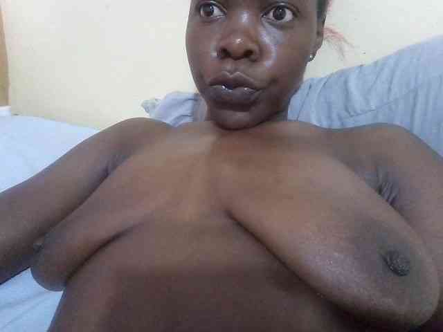 Slutty-rihh webcam
