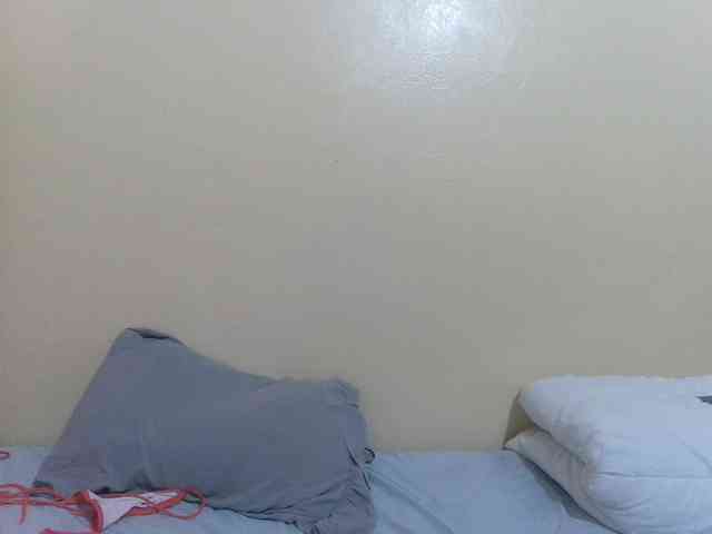 Slutty-rihh webcam