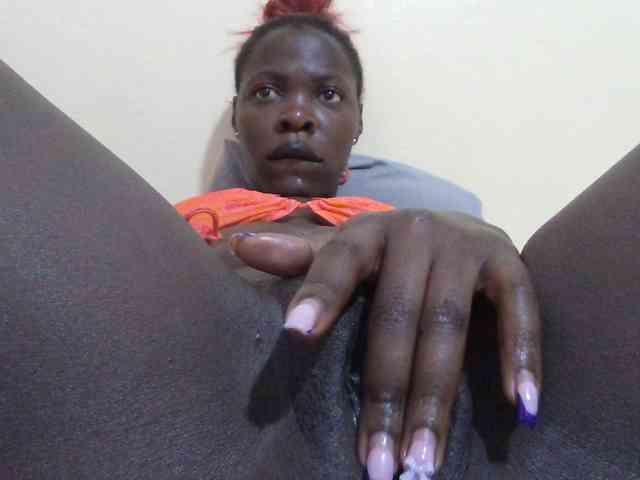 Slutty-rihh webcam