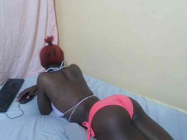 Slutty-rihh webcam
